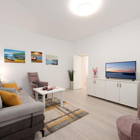 Apartment M-Arte Opatija Exterior photo